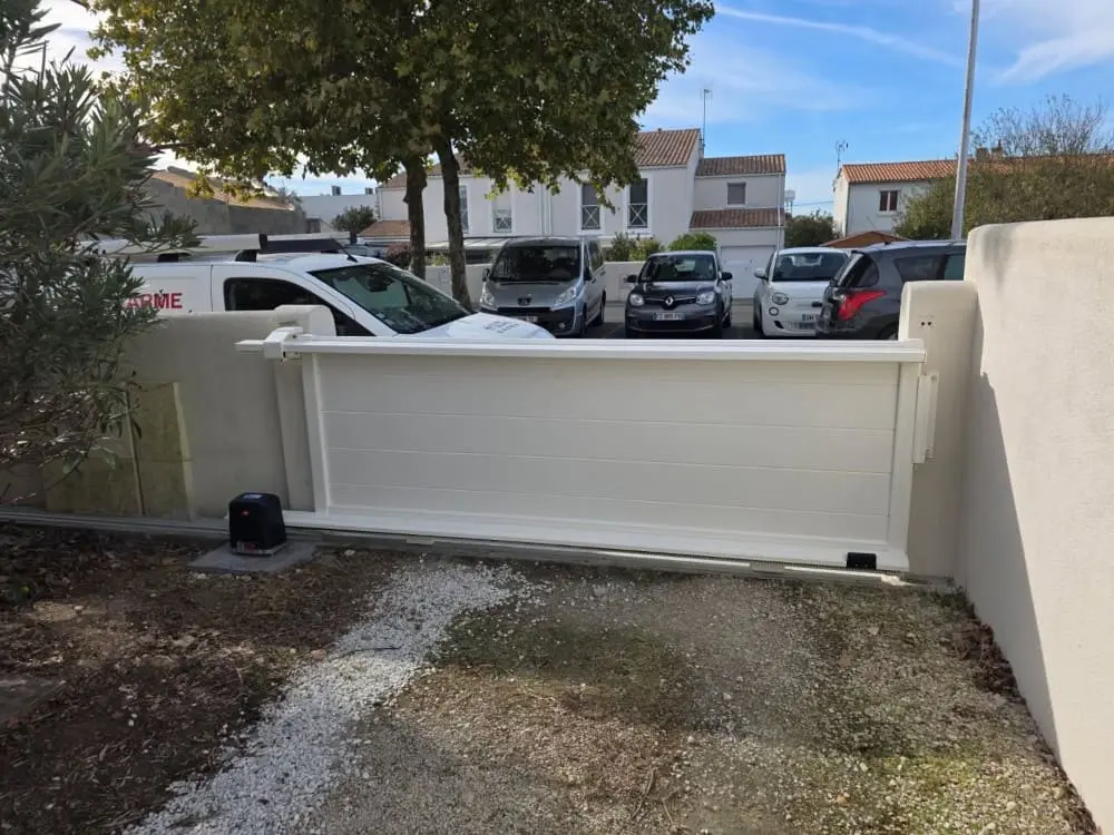 Réparation et dépannage de portail électrique en Charente-Maritime
